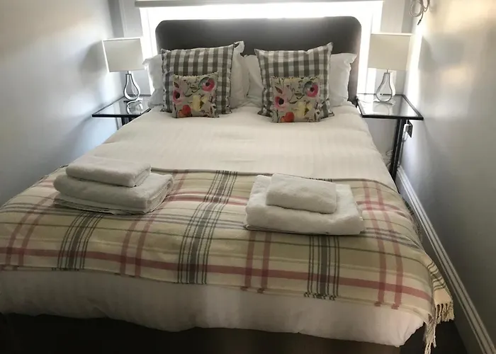 Stramongate Apartment